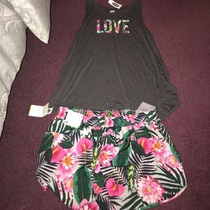 Old navy workout top and short set
